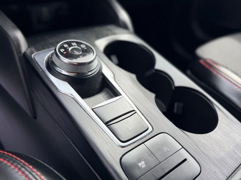 Used 2024 Ford Escape ST-Line image 17