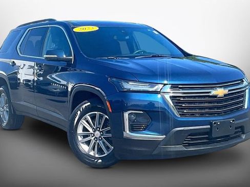 Used 2023 Chevrolet Traverse LT AWD/4WD image 10