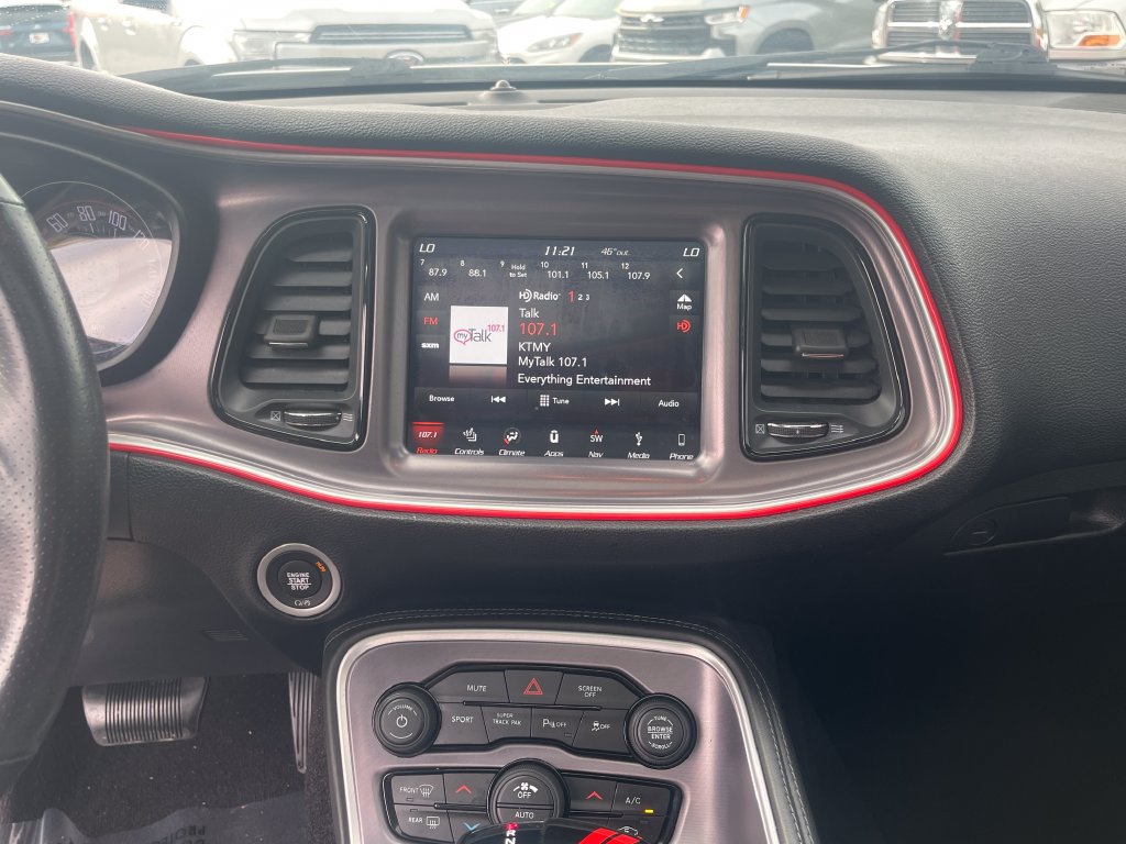 Used 2019 Dodge Challenger GT w/ Blacktop Package AWD/4WD image 26