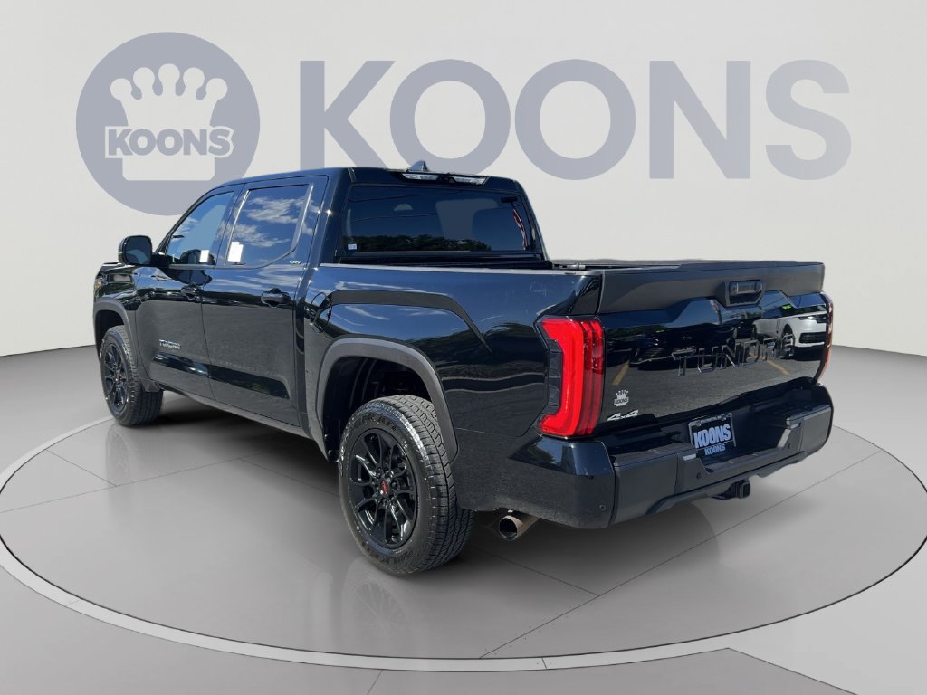 Used 2025 Toyota Tundra SR5 w/ SR5 Premium Package AWD/4WD image 4