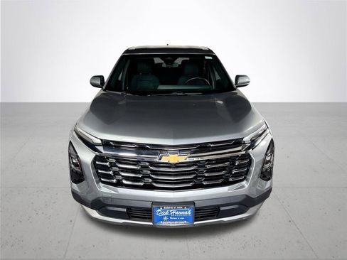 Used 2025 Chevrolet Equinox LT FWD image 3