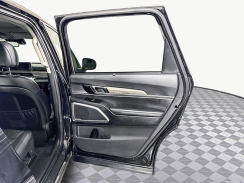 Used 2022 Kia Telluride EX w/ EX Premium Package image 28