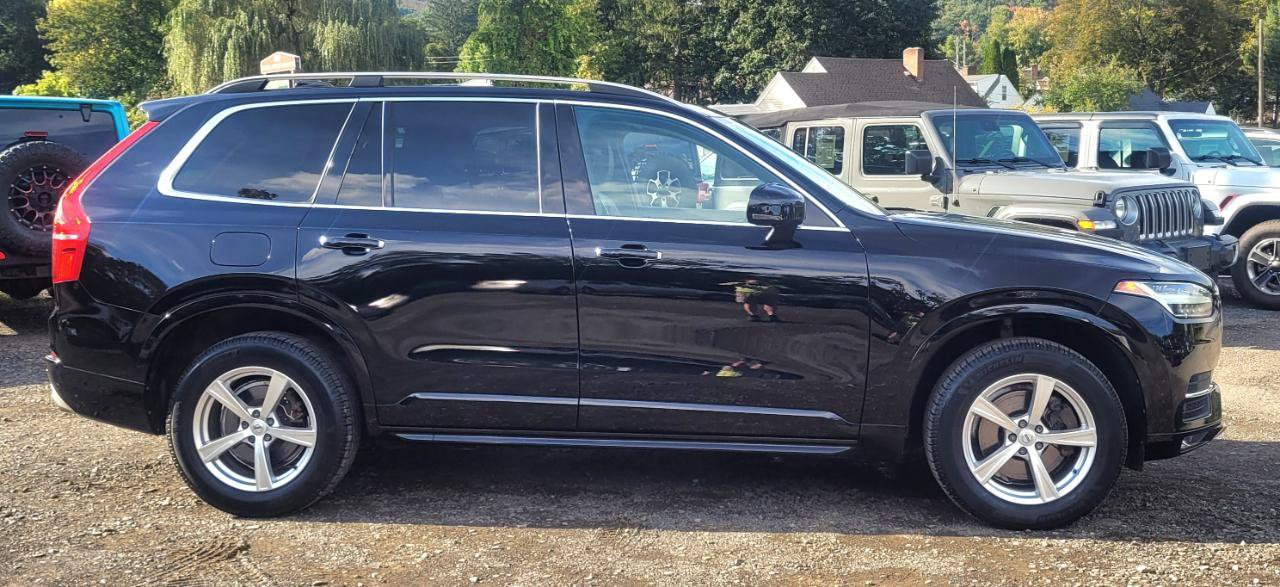Used 2016 Volvo XC90 T5 Momentum AWD/4WD image 9
