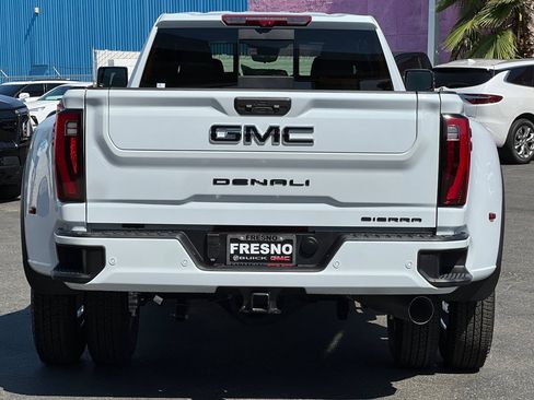 New 2026 GMC Sierra 3500 Denali w/ Denali Reserve Package AWD/4WD image 5