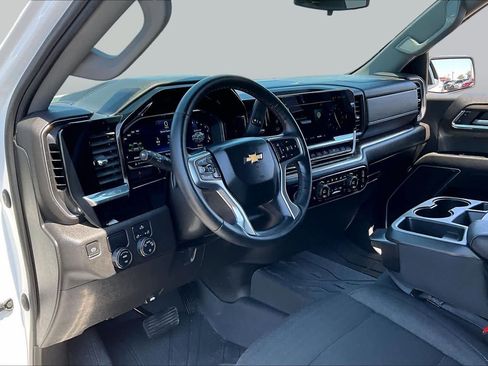 Used 2023 Chevrolet Silverado 1500 LT w/ Protection Package RWD image 17