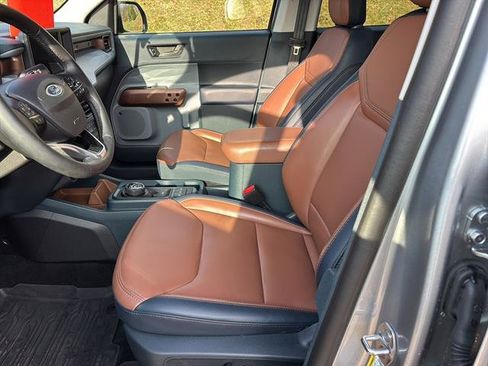 Certified 2024 Ford Maverick Lariat image 11