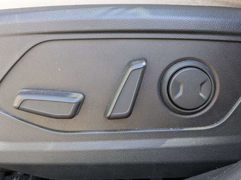 Used 2022 Hyundai Tucson Limited AWD/4WD image 22