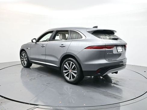 Used 2023 Jaguar F-PACE S image 7