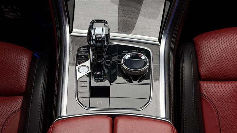 Used 2019 BMW M850i xDrive Coupe w/ M Carbon Exterior Package AWD/4WD image 44