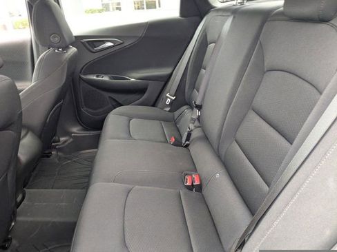 Used 2024 Chevrolet Malibu RS FWD image 13