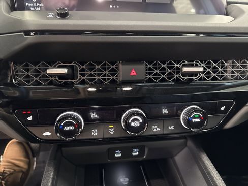 New 2025 Honda Accord EX-L image 19