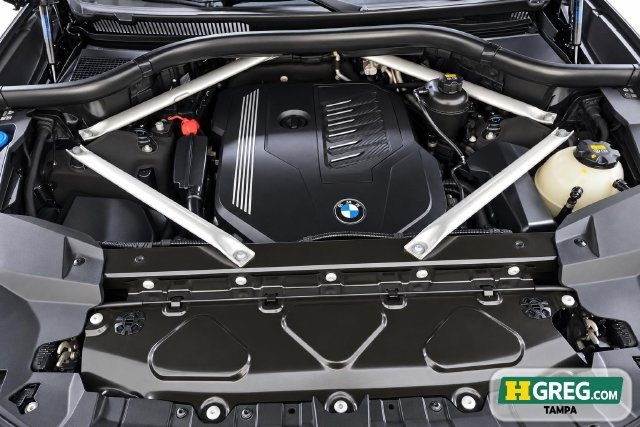 Used 2020 BMW X7 xDrive40i w/ Premium Package AWD/4WD image 16