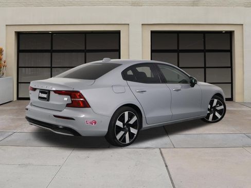 Used 2024 Volvo S60 T8 Plus AWD/4WD image 4