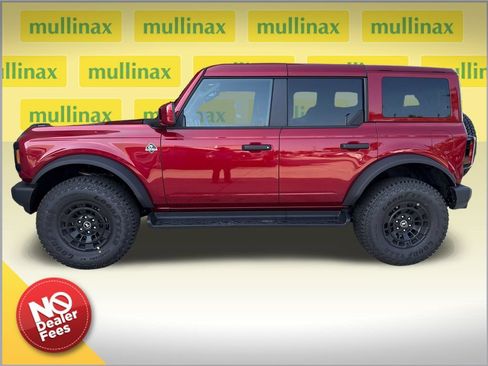 New 2026 Ford Bronco Outer Banks w/ Sasquatch Package AWD/4WD image 2
