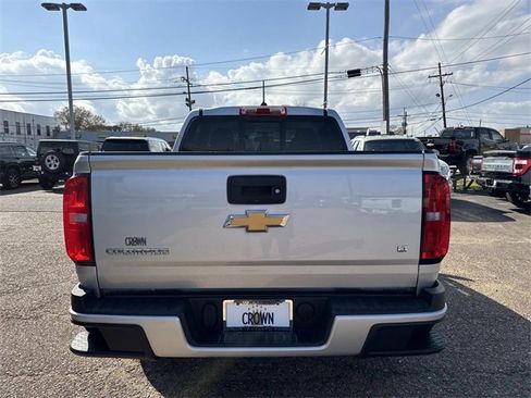 Used 2019 Chevrolet Colorado LT w/ LT Convenience Package image 8