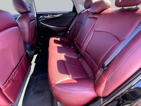 Used 2012 Hyundai Sonata Limited w/ Navigation Pkg FWD image 20