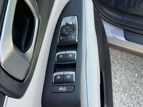 Used 2025 Kia Sorento S w/ Panoramic Sunroof Package FWD image 14