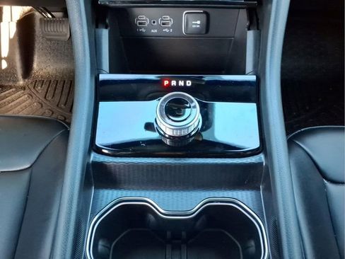 Used 2026 Jeep Grand Cherokee L Limited w/ Limited Altitude Package RWD image 19