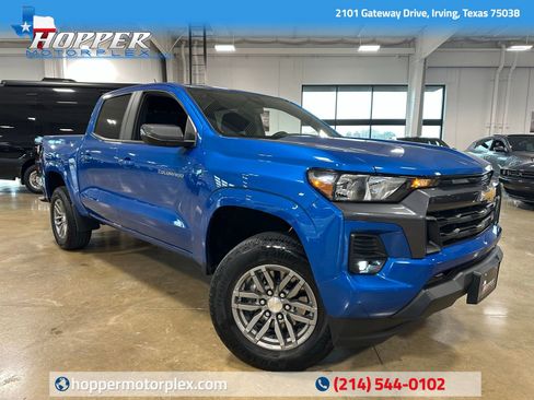 Used 2023 Chevrolet Colorado LT w/ LT Convenience Package image 1