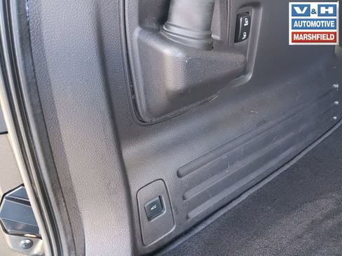 Used 2011 Lincoln MKX AWD w/ 102A Rapid Spec Order Code image 36