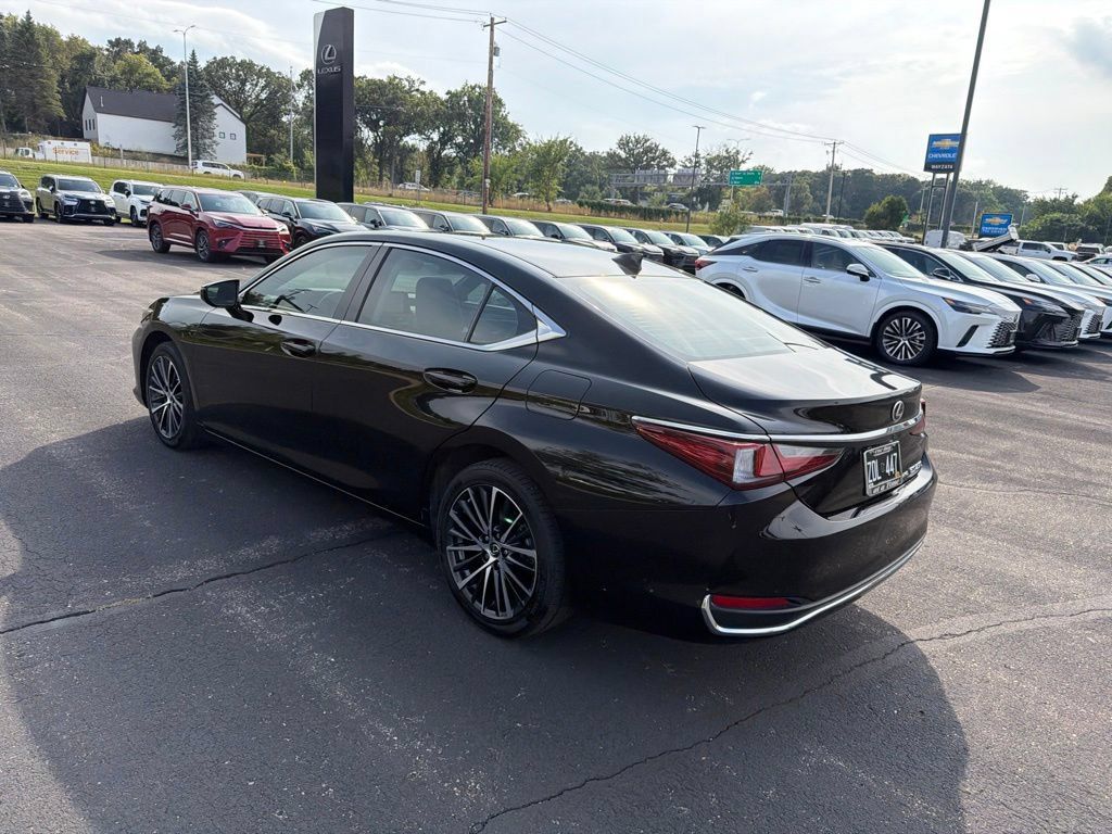 Used 2024 Lexus ES 250 w/ Premium Package AWD/4WD image 28