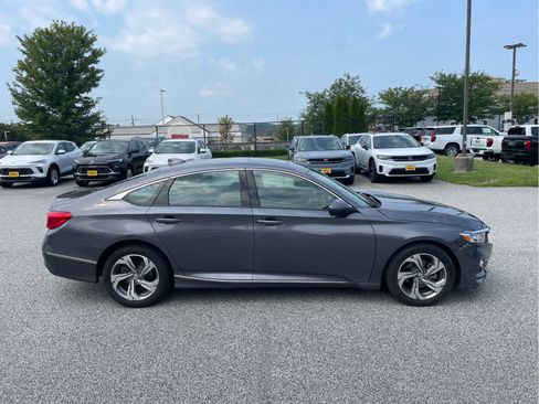 Used 2020 Honda Accord EX-L image 8