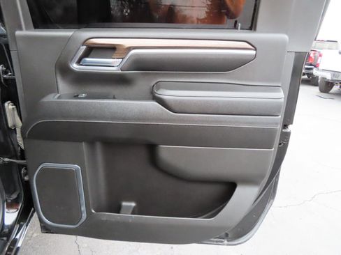 Used 2024 Chevrolet Silverado 3500 LT w/ Safety Package image 47