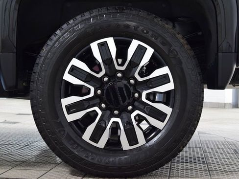 Used 2024 GMC Sierra 2500 Denali Ultimate w/ Max Trailering Package image 25