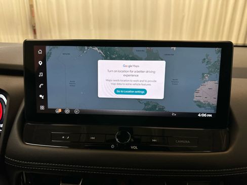 Certified 2025 Nissan Rogue Platinum w/ Tech Package image 16