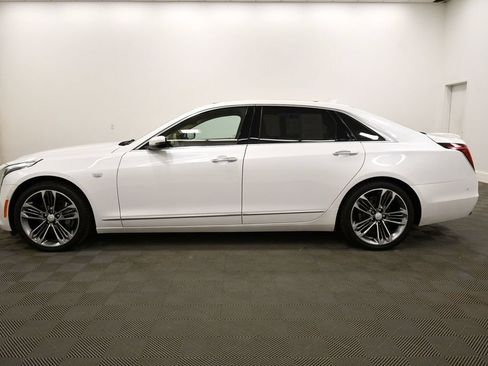 Used 2018 Cadillac CT6 Platinum AWD/4WD image 4