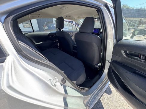Used 2023 Toyota Corolla LE FWD image 33