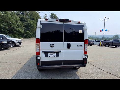 Used 2025 RAM ProMaster 2500 w/ U-Haul Equipment Group FWD image 7