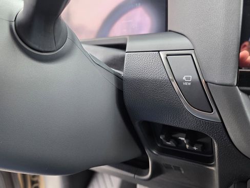 Used 2024 Lexus GX 550 image 20