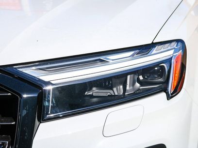 New 2026 Audi Q7 3.0T Premium Plus