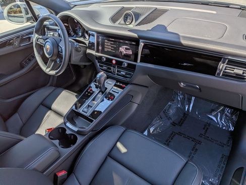 New 2026 Porsche Macan Turbo image 26