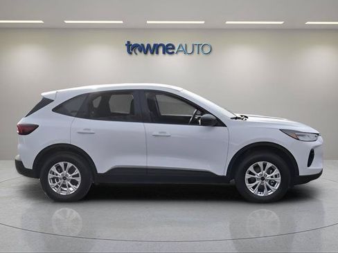 Used 2025 Ford Escape Active w/ Cold Weather Package AWD/4WD image 6