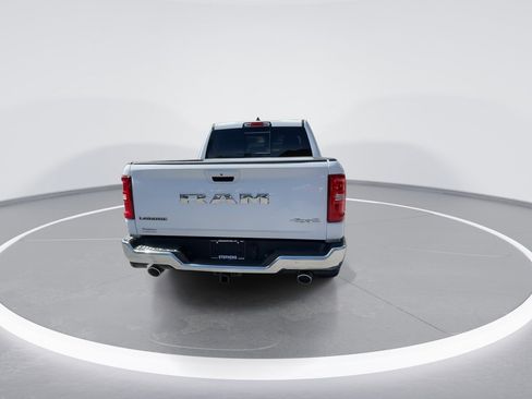 Used 2025 RAM 1500 Laramie AWD/4WD image 17