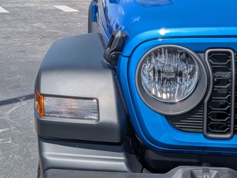 New 2026 Jeep Wrangler Sport AWD/4WD image 10