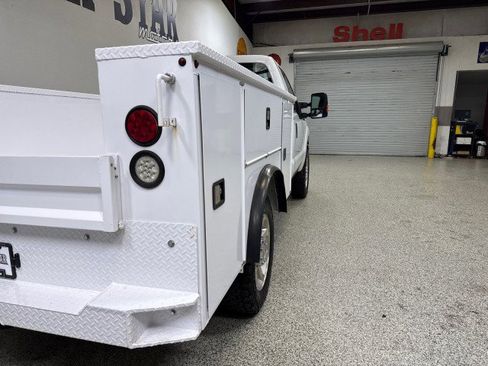 Used 2016 Ford F350 XL image 41