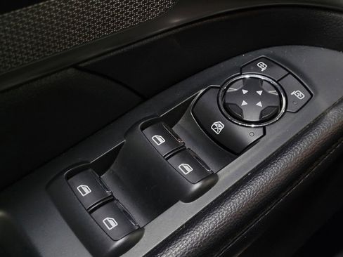 Used 2019 Ford Explorer XLT w/ Equipment Group 201A image 27