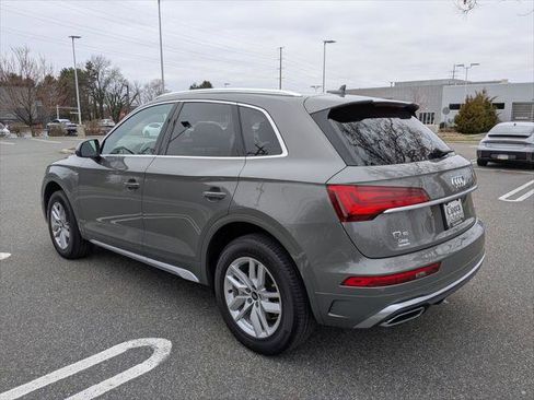 Certified 2023 Audi Q5 2.0T Premium w/ Convenience Package image 5