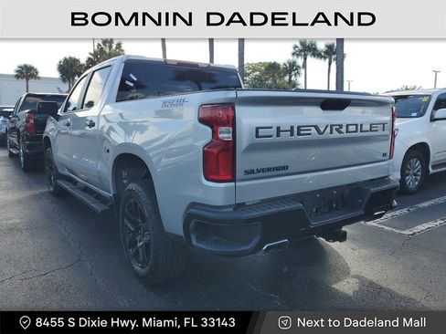 Used 2019 Chevrolet Silverado 1500 LT Trail Boss image 3