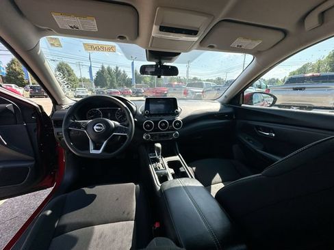 Used 2024 Nissan Sentra SV FWD image 22