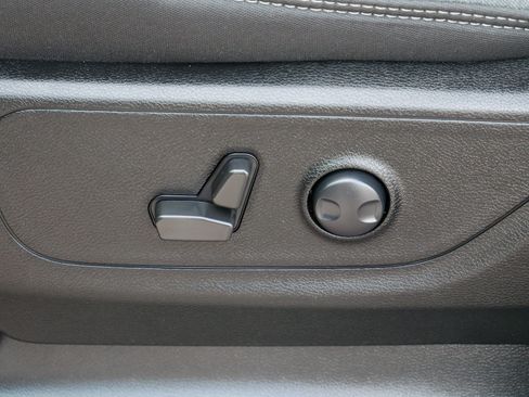 Used 2022 RAM 1500 Big Horn RWD image 19