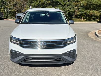 Used 2024 Volkswagen Tiguan SE