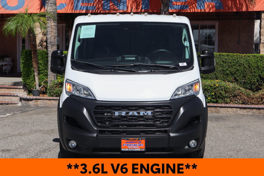 Used 2025 RAM ProMaster 2500 w/ Convenience Group FWD image 3