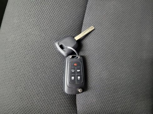 Used 2014 Chevrolet Cruze LT FWD image 32