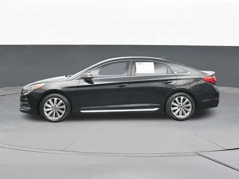 Used 2017 Hyundai Sonata Sport w/ Cargo Package FWD image 8