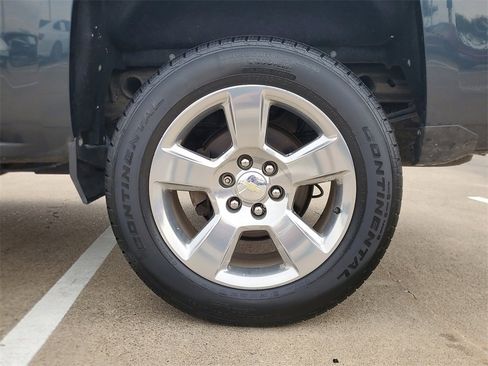 Used 2018 Chevrolet Silverado 1500 LT w/ Texas Edition image 8