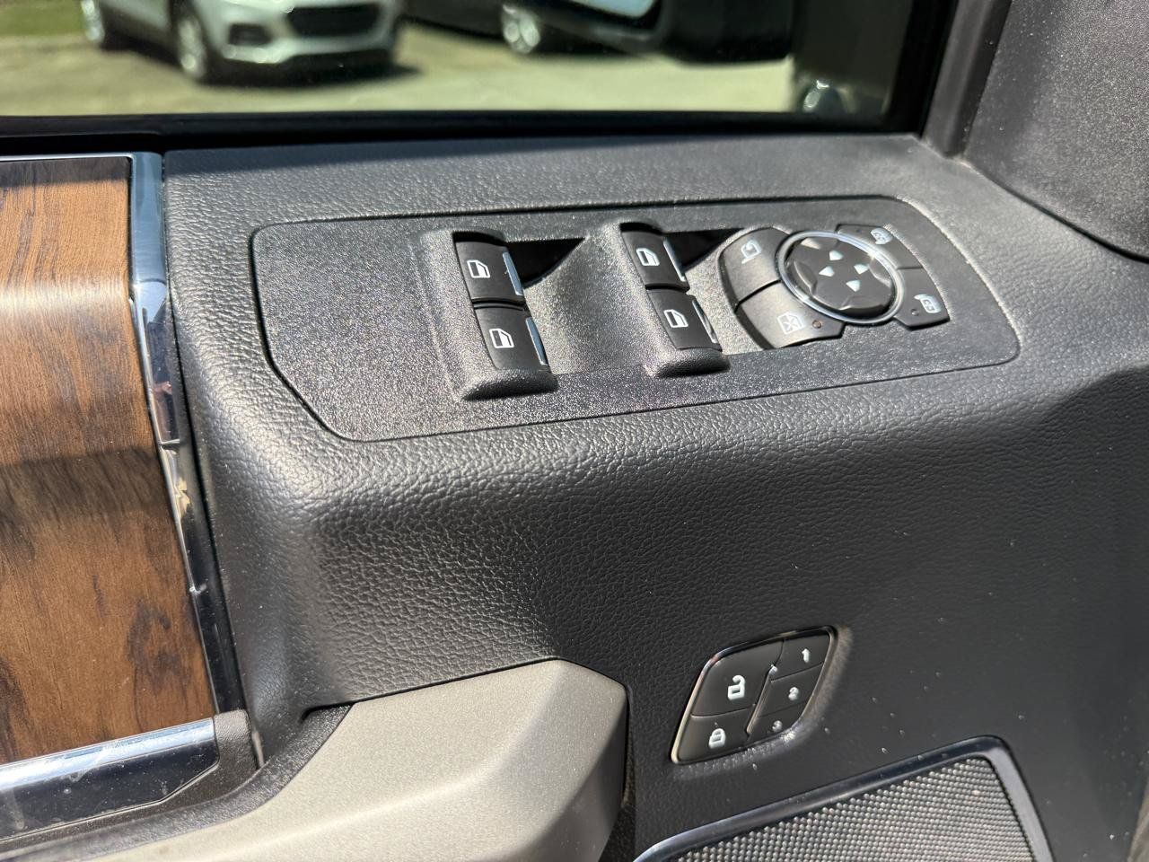 Used 2020 Ford F150 Lariat w/ Equipment Group 502A Luxury AWD/4WD image 13